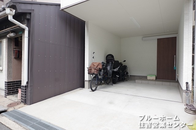 敷地内にある駐車場です！