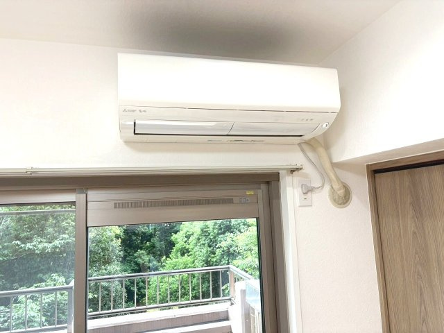 リビングにエアコン付きです