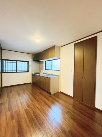 LDK（約8.2帖）