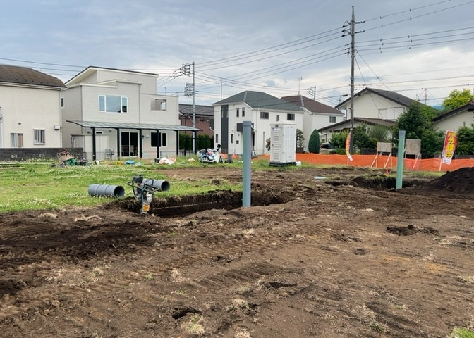 土地探しをしていると都市計画区域という言葉を目にすると思います。法律によって、都道府県知事や国土交通大臣が指定するエリアのことを指しており、都市計画区域は市街化区域と市街化調整区域に分けられています。