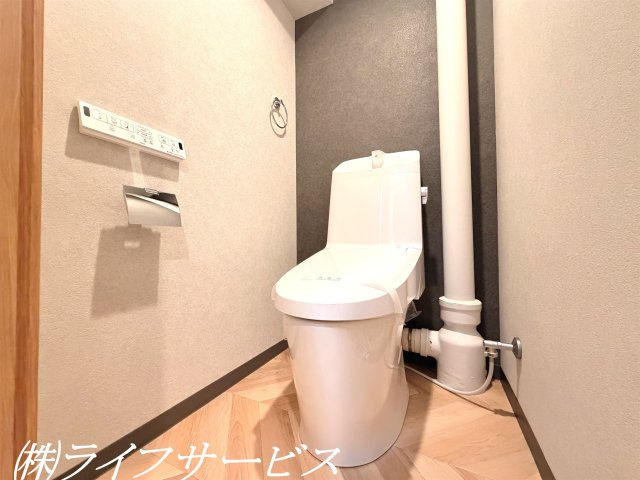 温水洗浄便座付トイレ