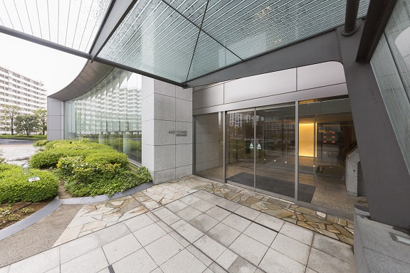 THE　TOKYO　TOWERS　MID　TOWERメインエントランス　分譲住戸のメインエントランスは3階になります。