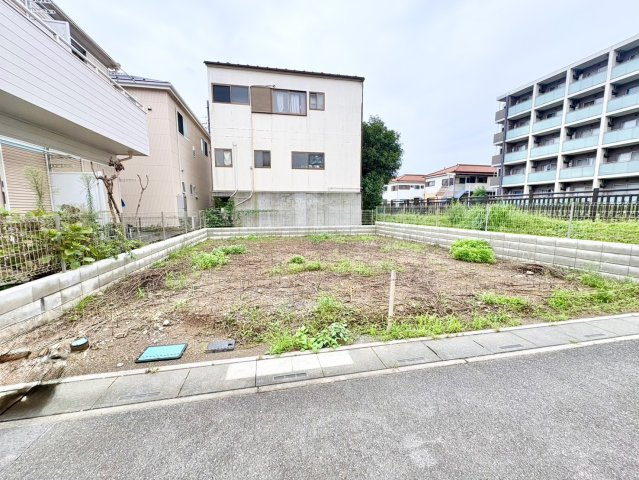 敷地約28坪・建築条件付き売地！東武スカイツリーライン「獨協大学前」駅徒歩約9分、交通アクセス良好です！