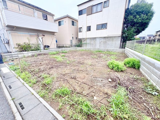 敷地約28坪・建築条件付き売地！東武スカイツリーライン「獨協大学前」駅徒歩約9分、交通アクセス良好です！