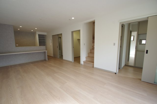 LDK20帖＋ファミリークローゼット（2帖）