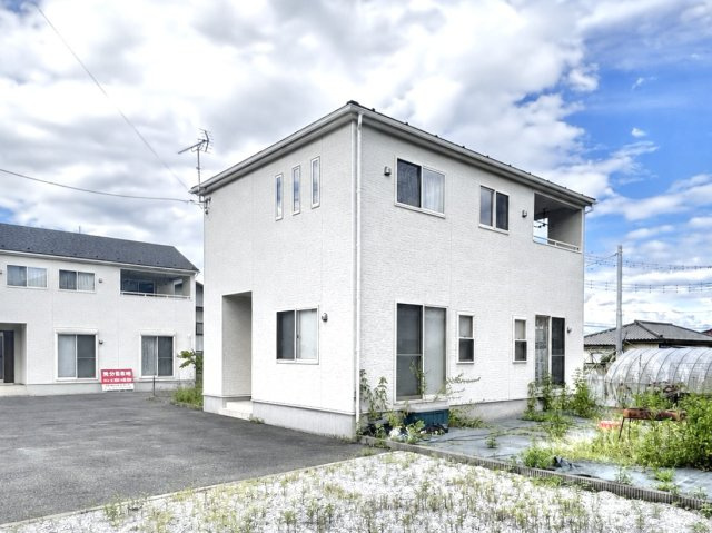 ■外観|シンプルで洗練されたデザインは住まう人の色に染まり、個性を映し出します♪本日見学可能(*＾＾*)
