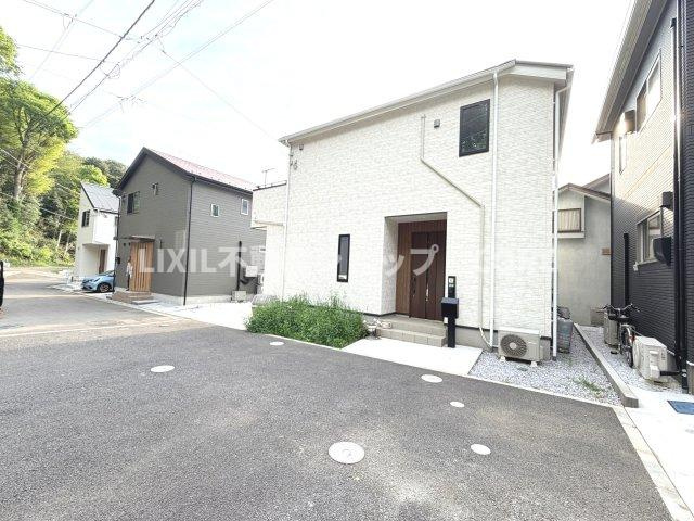 木造2階建、長期優良住宅などはスタッフまでお問い合わせください。