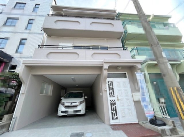 外観：327002163664