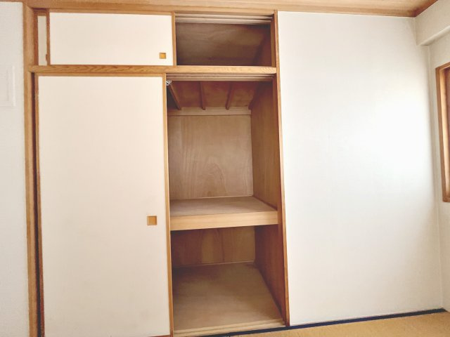 明るい室内です