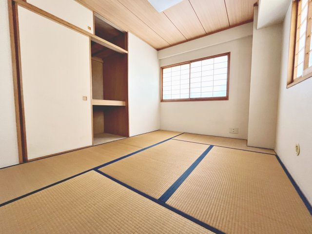 フローリングだけでなく、和室もあります