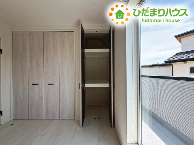 全室にクローゼットが付いていて、お部屋の住空間もスッキリ広々つかえそうです(^^)/