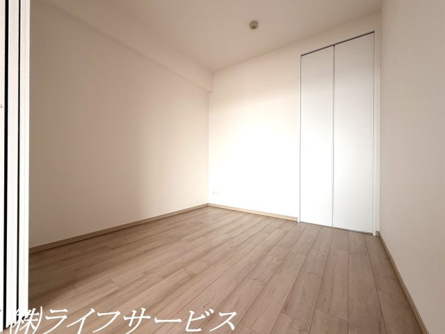 洋室4.2帖／クローゼット有