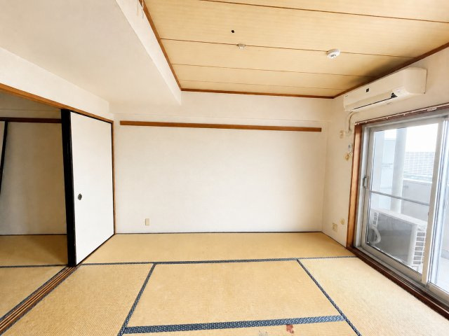 ごろんと横になってくつろげる、心安らぐ和室