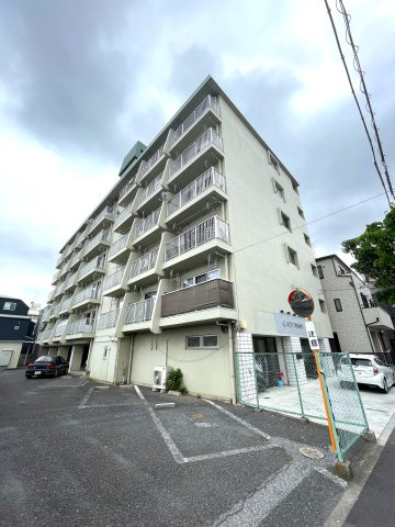 鉄筋コンクリート造6階建て