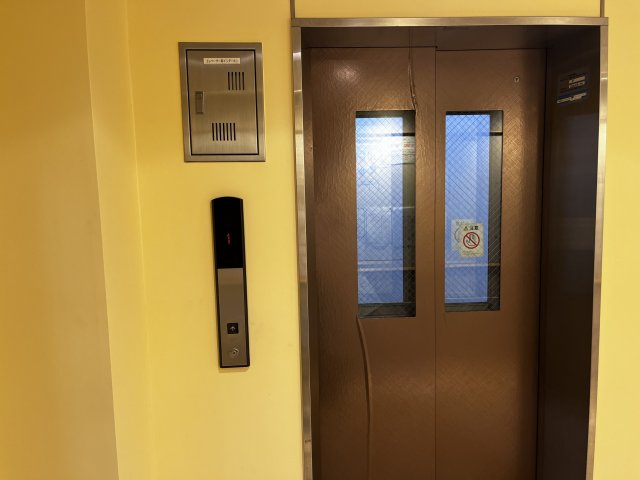 将来を見据えても安心。世代を問わず暮らしやすいエレベーター付きマンションです。