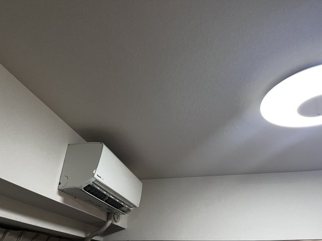 一年を通して快適な住環境を叶える冷暖房設備付き。引っ越し後すぐに心地よい新生活を始められます。