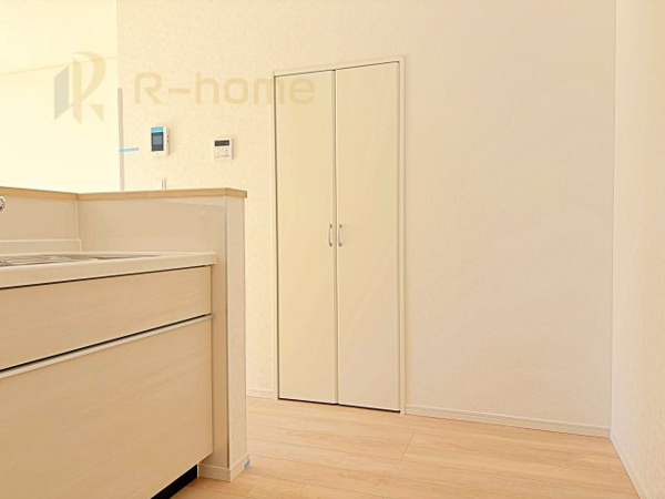 【筑西市下川島第2 新築戸建て 2号棟の収納】