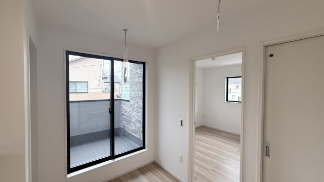 雨の日も、花粉の季節も。毎日の洗濯をもっと快適にする室内物干しです。