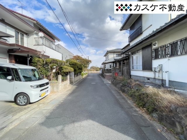 北側接道：公道　約4.3ｍ