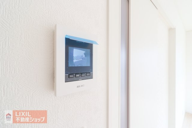 【TVインターホン】現地完成写真。カラーTVインターホン。