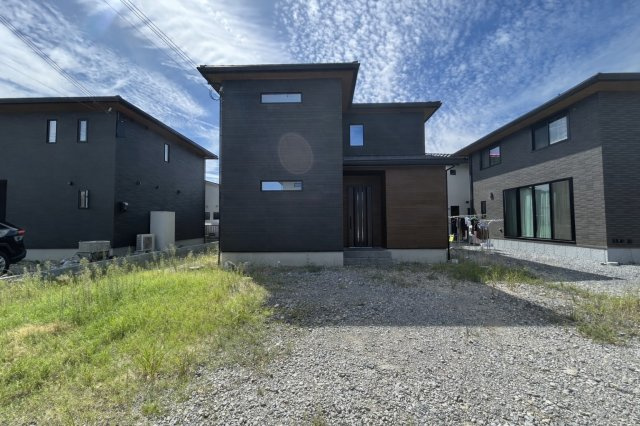 外観：325000107814