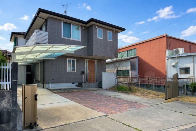 外観：322000572980