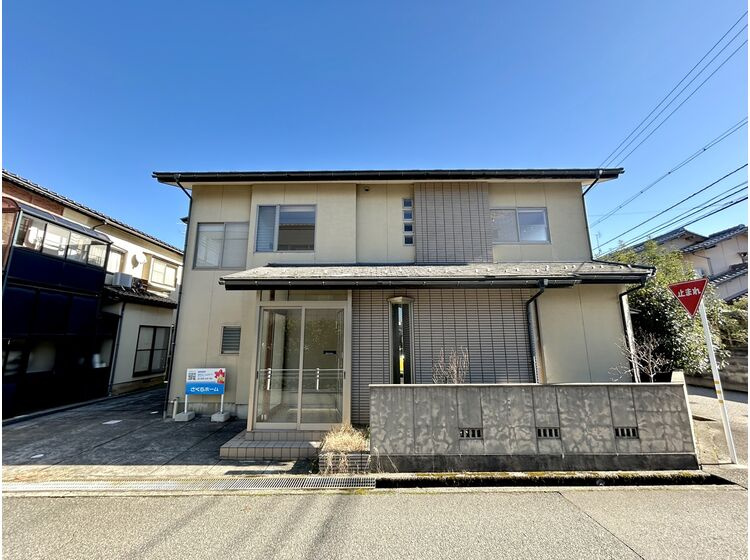 外観：317000010476