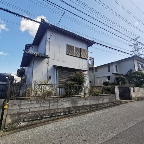 静かな前面道路が守る、穏やかな暮らし　