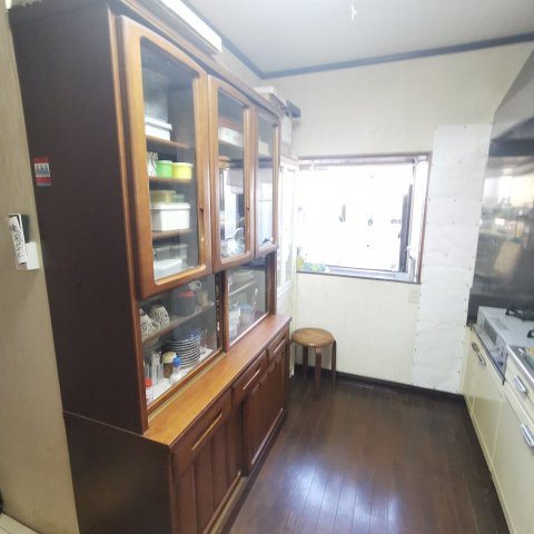 忙しい毎日を支える、家事動線に優れたキッチン　