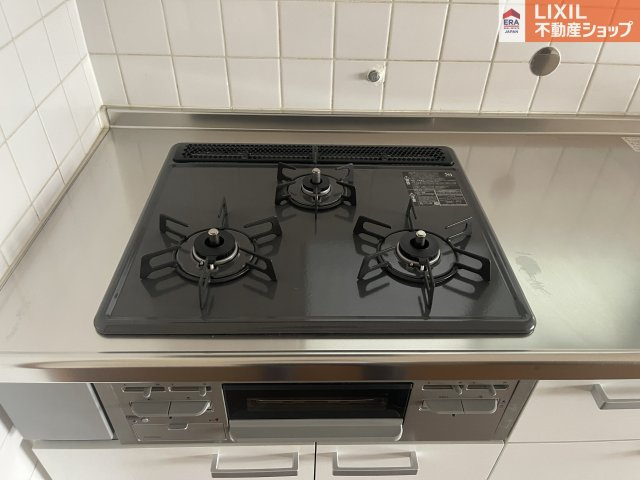 キッチンでお料理をお楽しみください