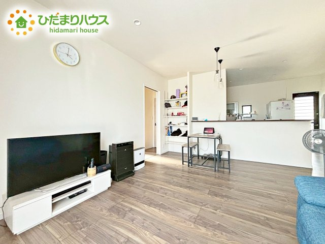 大型テレビに大型ソファー(^^)どんなインテリアにしますか？