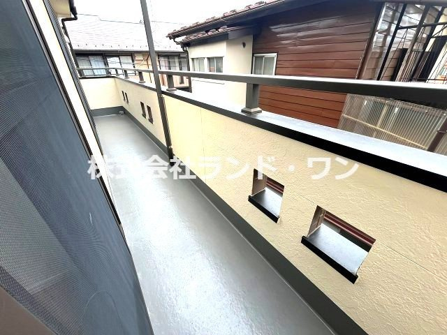 南東向きで陽当たり良好です