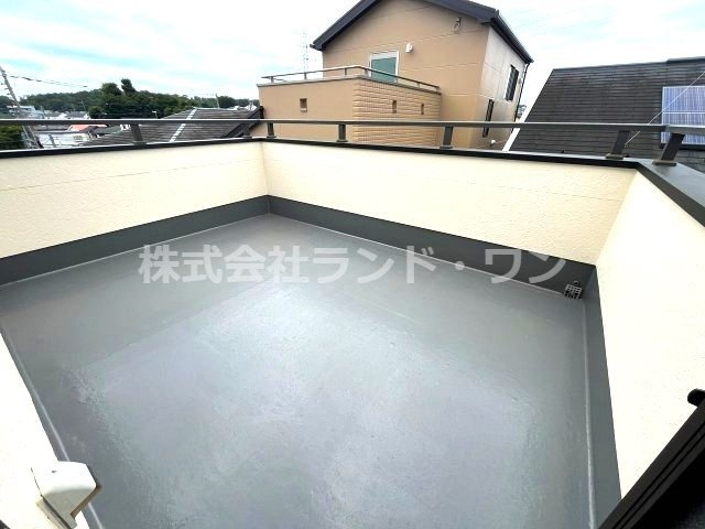 陽当たり良好！屋上バルコニー！