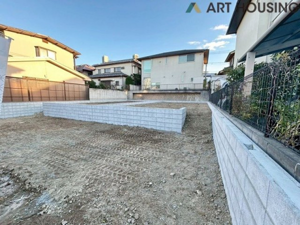 【八王子市鹿島　新築一戸建て　2号棟の外観】