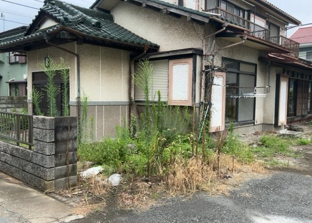 土地探しをしていると都市計画区域という言葉を目にすると思います。法律によって、都道府県知事や国土交通大臣が指定するエリアのことを指しており、都市計画区域は市街化区域と市街化調整区域に分けられています。