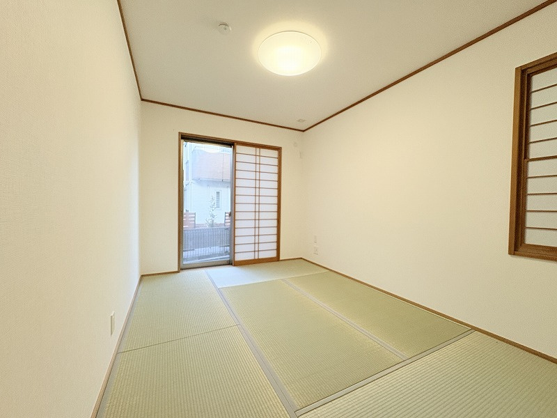 1階6.0帖/客間やキッズルームにも便利な広々とした和室。