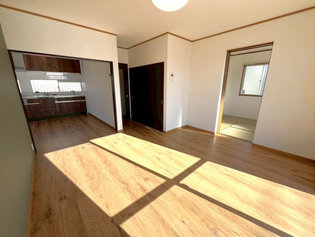 スペースが分かれているのでリビングをスッキリ広々使えますね＾＾