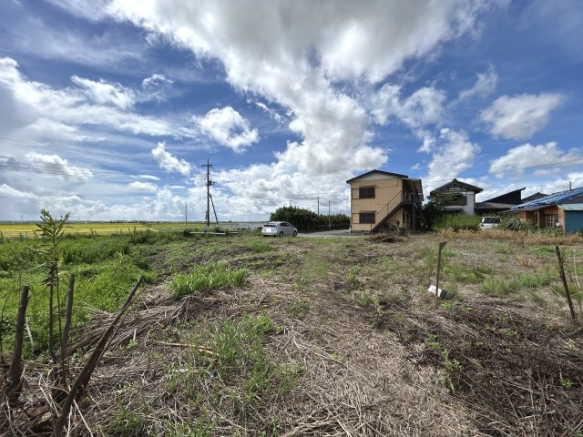 見晴らしの良い平坦地です