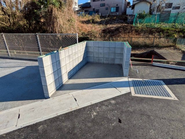 坂東市岩井　ごみ置き場