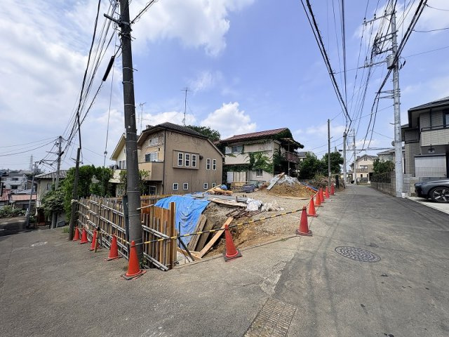 アクセントクロスを取り入れたLDKはメリハリのあるお洒落な空間。