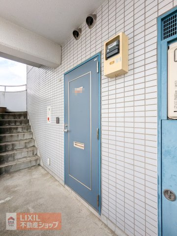 ドアポストが付いています！