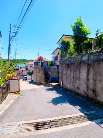緑と調和した閑静な住宅地が広がっています！