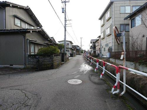 南側道路