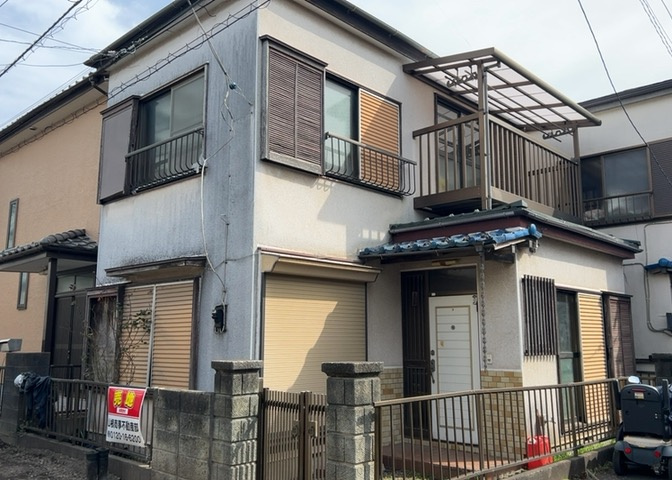 隣家の土地はどうなっているのか、生活利便施設が近くにあるのか、学校まで近いかなど、お客様のライフスタイルにあわせたイメージが重要です。また、近くにあると困る施設が近くにないかも確認するといいでしょう。