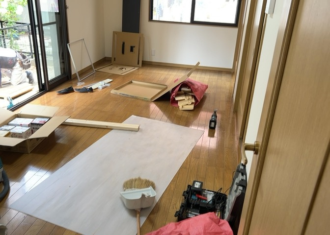 リビングの間取りの種類は大きくわけてリビングとダイニングが別になっているタイプ、リビングダイニング一体型です。どちらも一長一短ですので、家を選ぶ時はその両面をチェックして決めるようにしましょう。