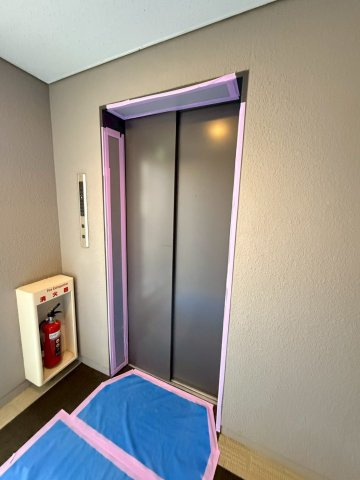 マンションにはエレベーター付きです