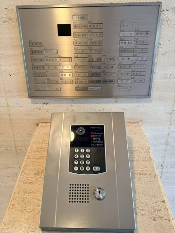 オートロック付きで安心です