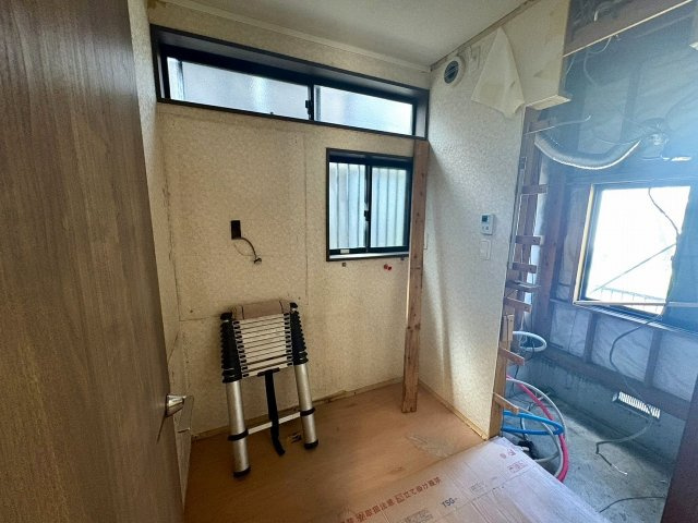リフォーム工事中(8月中旬完成予定)