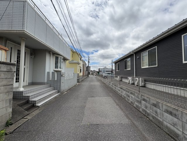 全居室に収納がある2LDK・納戸！キッチン・洗面・浴室がワンフロアにまとまり、家事がスムーズにこなせる間取りです。大和ハウス施工による注文住宅です。