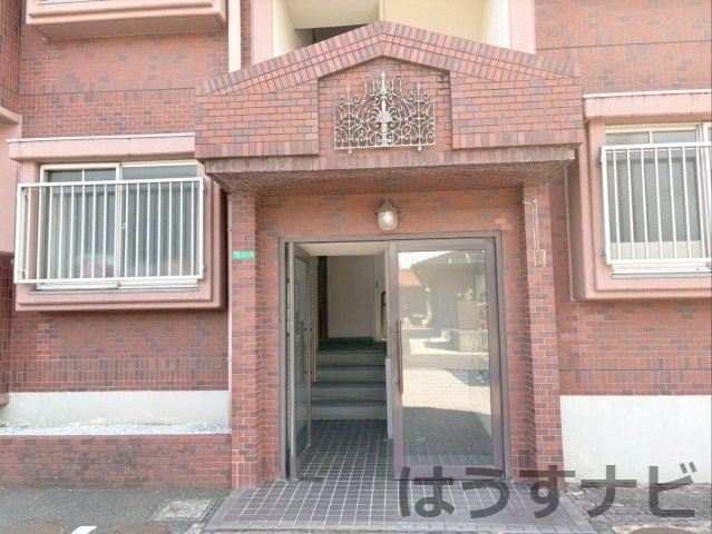 住まいの入口となるエントランスです！